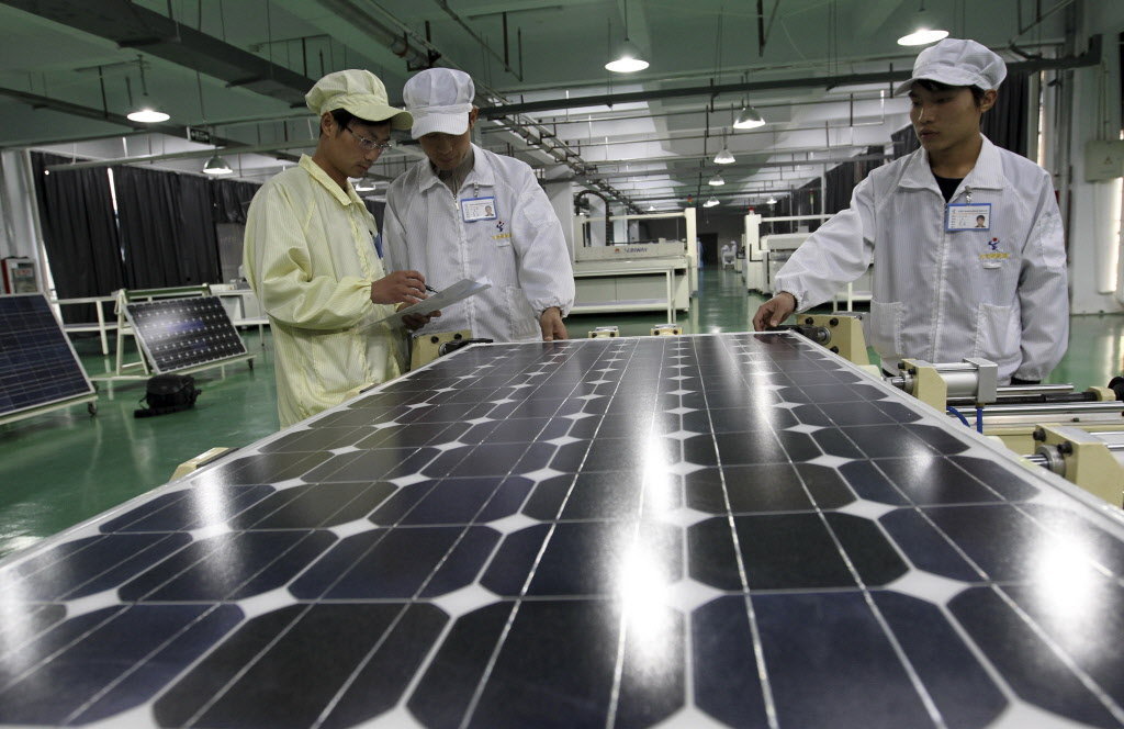 zonnepanelen-fabriek-china.jpeg